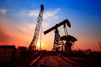 Yaptırımlara rağmen İran'ın petrol geliri yükseldi, 4 ayda 11 milyar doları geçti