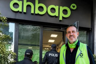 Ahbap'ın 44 milyon lirası altına çevrildi, kasadan ise ilaç ve kitap çıktı