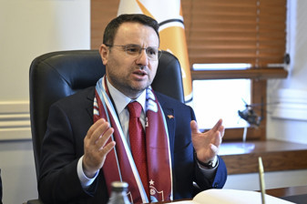 Bakan Gürlek'ten 'Tamamen mali yapılanmaya yönelik bir operasyon' açıklaması