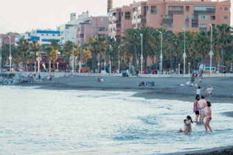Malaga plajlarına E coli bakterisi kırmızı bayrak
