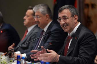 'Yeni finansal paketler üzerinde çalışıyoruz'