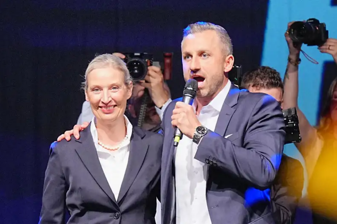Alman siyasetinde aşırı sağcı AfD depremi; Saksonya-Anhalt eyaletinde zafer elde ettiler