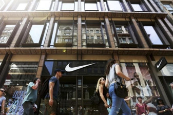Nike’ta tarihi değer kaybı, piyasa değeri 264 milyar dolardan 57 milyar dolara indi