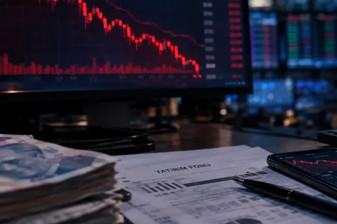 Fon krizinin artçıları Borsa İstanbul'u sarsıyor 134 hisse taban olurken para piyasası fonlarından 313,7 milyar TL çıktı