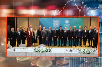 TTB Yönetim Kurulu Başkanı Alpaslan Çakar, bankacılık sektörünün, yenilenebilir enerji için 347 milyar kredi kullandırdığını açıkladı