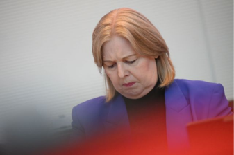 Almanya Sosyal Demokrat Partisi (SPD) Eş Genel Başkanı ve Çalışma Bakanı Bärbel Bas görevlerinden istifa etti