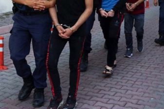 İzmir merkezli tefecilik operasyonunda 13 şüpheli yakalandı