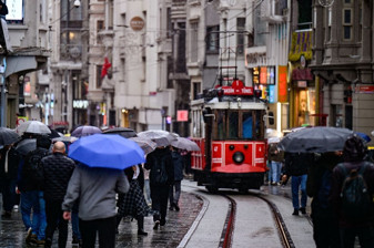 Meteorolojiden 48 il için 'sarı' ve 'turuncu' kodlu uyarı geldi
