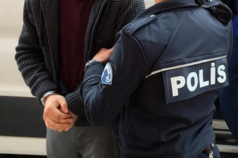 İstanbul'da yasa dışı bahis mesajlarıyla haksız kazanç sağladıkları belirlenen 24 şüpheli yakalandı