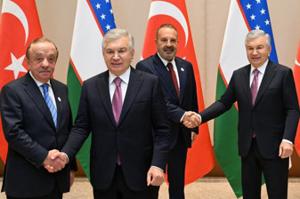 PD, Cengiz Enerji ile Aksa Enerji'nin Özbekistan rekabetini yazdı, patronlar Mehmet Cengiz ve Cemil Kazancı, Özbekistan Cumhurbaşkanı ile görüştü