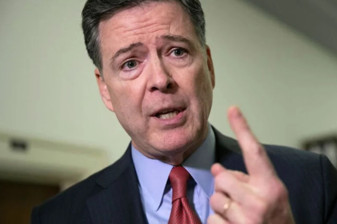 Eski FBI Direktörü James Comey’e gizli bilgileri New York Times’a sızdırdığı iddiasıyla iki ayrı suçlama yöneltildi