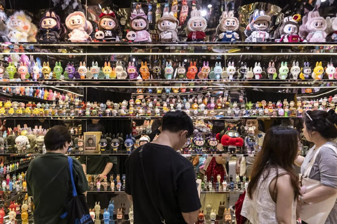 Labubu çılgınlığının azalmasıyla Pop Mart satışları %50'ye varan oranda düştü