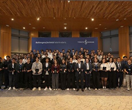 Üniversite sınavında üstün başarı, “Altın Gençler”