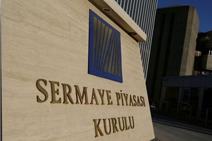 SPK'dan üç hisseye kredili işlem yasağı