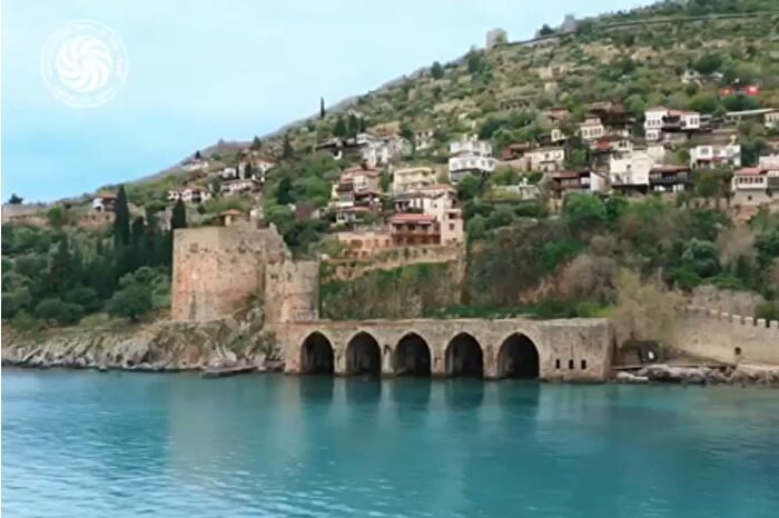 Antalya, D8 Yılın Turizm Şehri Ödülü'nü aldı