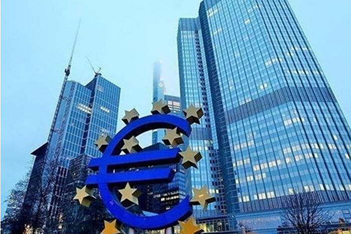 Euro Bölgesi'nde perakende satışlar, mart ayında önceki aya göre yüzde 0,1 azaldı