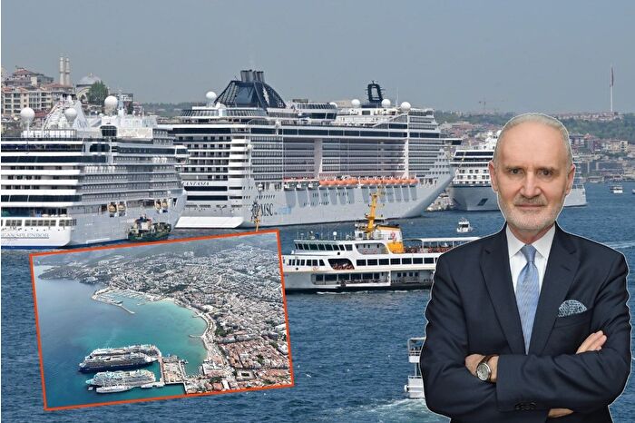 Kruvaziyer gemileri Kuşadası ve İstanbul'a binlerce turist getirdi
