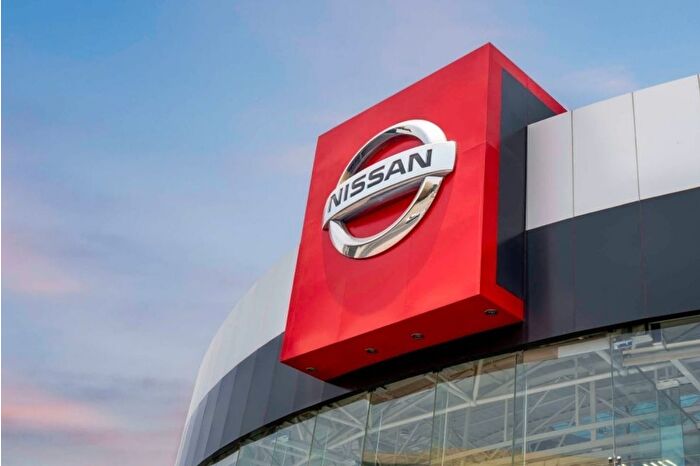Nissan, Güney Japonya'da 1.1 milyar dolarlık elektrikli araç bataryası fabrikası planından vazgeçti