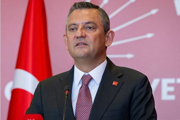 CHP lideri Özgür Özel'den terör örgütü PKK'nın fesih kararına ilişkin açıklama: Barışın yanındayız