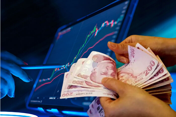 Merkez Bankası’nın attığı adımlar sonuç veriyor: Kur korumalı mevduattan çıkış sınırlı kaldı, Türk Lirası’na geçiş hızlanıyor