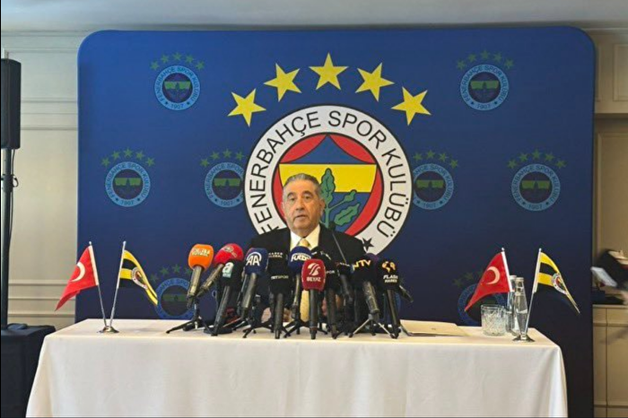Eski Fenerbahçe Yöneticisi Mahmut Uslu'dan Ali Koç'a: Bir hafta içerisinde seçim kararı almazsan ben de imza vereceğim