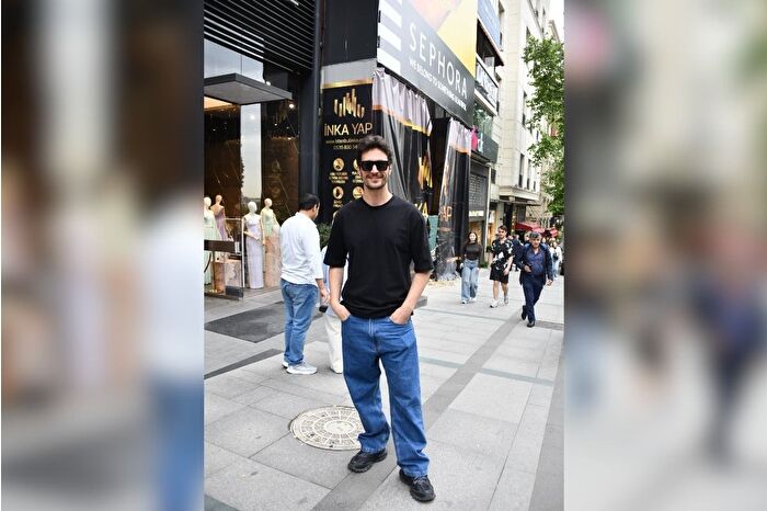 Feyyaz Şerifoğlu Nişantaşı'nda damatlık turunda