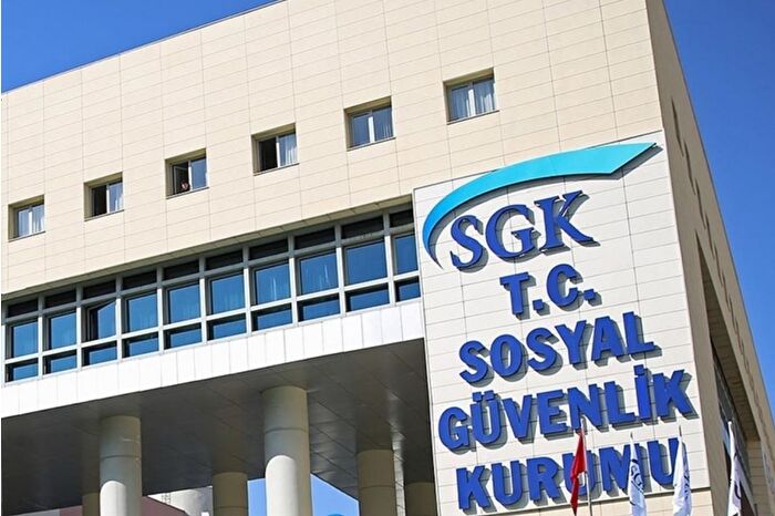 SGK'nin geri ödeme listesine 95 ilaç daha alındı