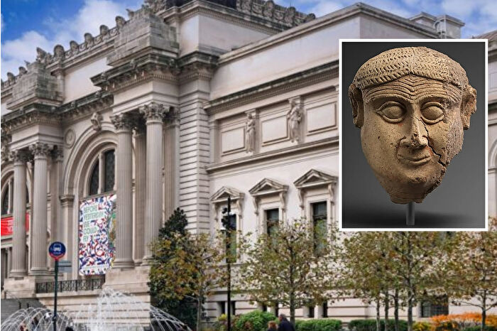 Metropolitan Sanat Müzesi, yağmalanmış üç antik eseri Irak’a iade etti