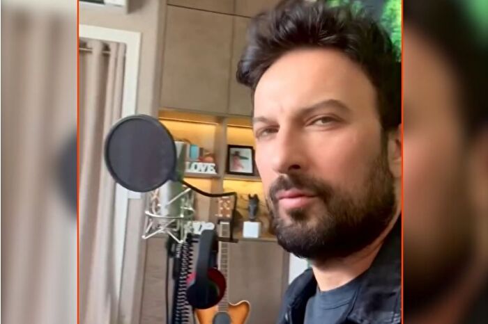 Yakın zamanda annesi Neşe Tevetoğlu'nu kaybeden Tarkan'dan 'Dönmüyor giden' paylaşımı