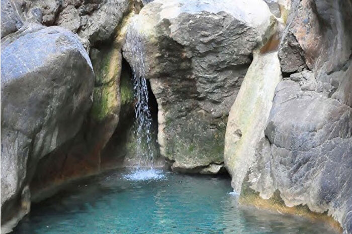 Spil Dağı’ndaki saklı kanyon, yağışların yetersizliği nedeniyle doğal güzelliğini kaybetti
