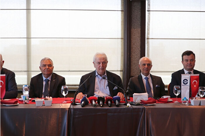 İzmir'in en büyük 100 sanayi kuruluşu açıklandı