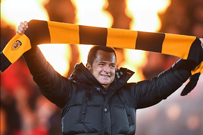 İngiliz gazeteci Barry Cooper, Acun Ilıcalı ile yedikleri akşam yemeğindeki izlenimlerini yazdı: Önceliği tamamen Hull City'e vermiş durumda