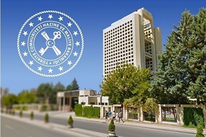 Özelleştirme ihalesinde 4 taşınmaza yaklaşık 2 milyar liralık teklif geldi