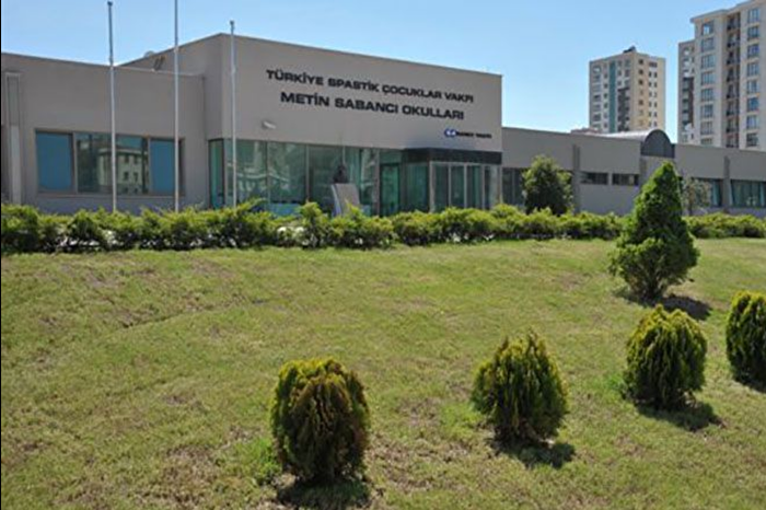 Sabancı Ailesi'ne 'Metin Sabancı'nın mirasına sahip çıkın' çağrısı