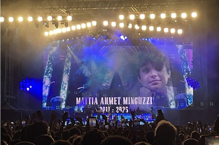 Ünlü Rock efsanesi Guns N’ Roses, Mattia Ahmet Minguzzi için Cennetin Kapısı'nı çaldı