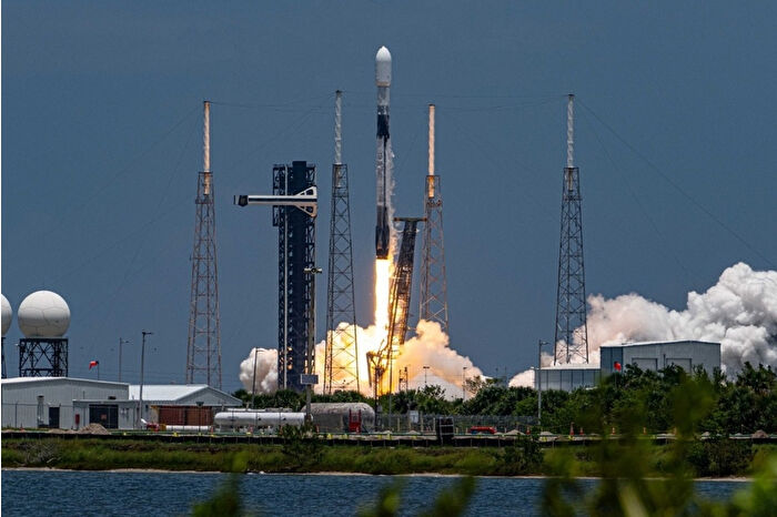 Elon Musk'ın sahibi olduğu Spacex’in bu yılki geliri 15,5 milyar dolar olacak
