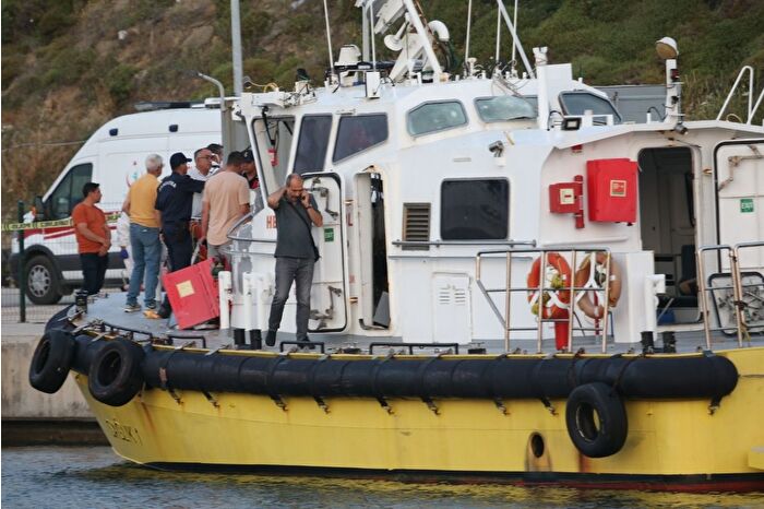 Sağlık-1 Botu'nda patlama: 1 kişi öldü, 1 kişi yaralandı
