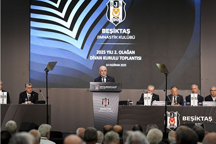 Beşiktaş’ın borcu 28 Şubat 2025’te 16,4 milyar TL’ye ulaştı: Divan Kurulu’nda mali rapor açıklandı