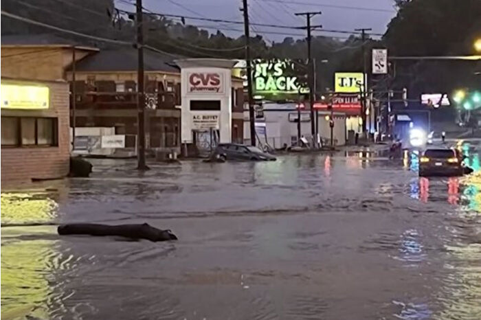 ABD’nin West Virginia eyaletinde ani sel baskınları can almaya devam ediyor