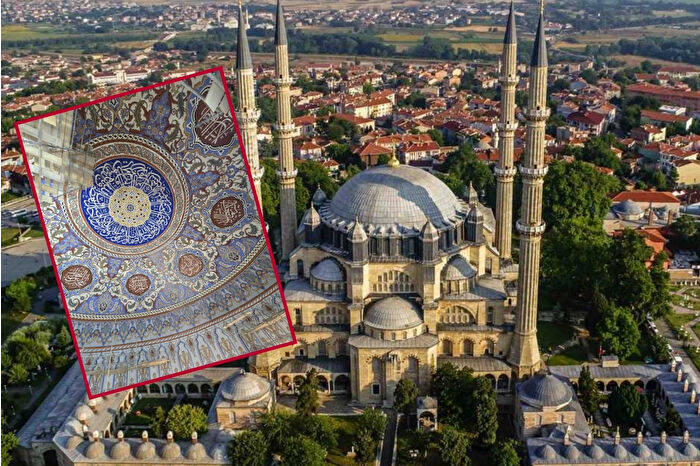 Beş asırlık Selimiye Camii restorasyonunda ana kubbe nakışları üzerinde sanatçılar ve ICOMOS Türkiye arasında görüş ayrılığı, çalışmalar durdu