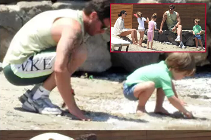 Kıvanç Tatlıtuğ, oğlu Kurt Efe ile Yalıkavak’ta sezonu açtı: Plajda dikkat çeken ziyaretçi Pelin Akil oldu
