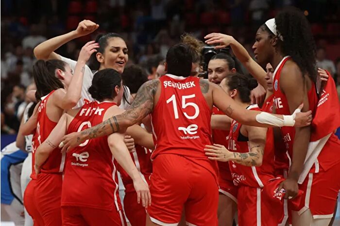Potanın Perileri, EuroBasket 2025'te Yunanistan'ı yenerek çeyrek finale yükseldi
