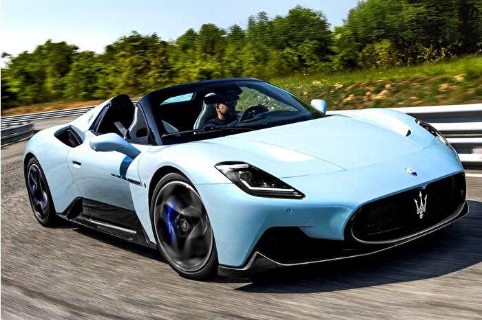 Stellantis tek lüks segmenti Maserati’yi satmaya hazırlanıyor