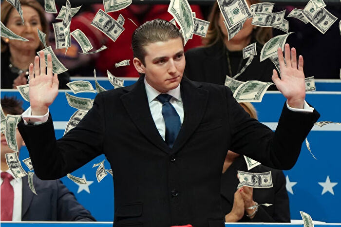 19 yaşındaki Barron Trump'ın serveti 40 milyon dolar