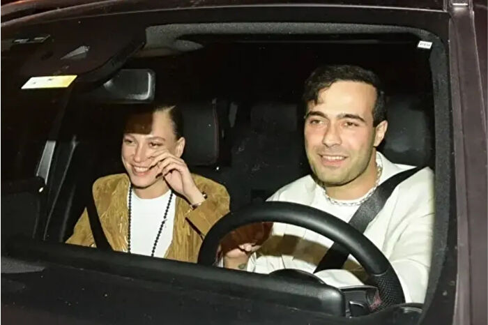 Serenay Sarıkaya ile Mert Demir'den aşka yine mola