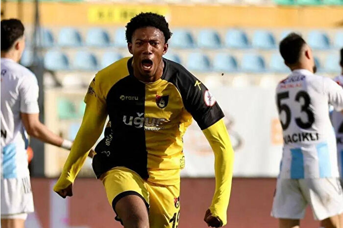 Gaoussou Diarra, İstanbulspor tarihinin en yüksek bedelli transferi oldu