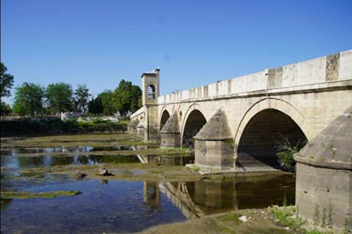 Tunca Nehri'nin debisi durma noktasına geldi