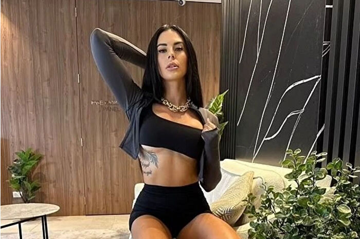 Avustralyalı ünlü model Alicia Davis, 580 bin TL maaşla ‘kişisel bronzlaşma asistanı’ arıyor
