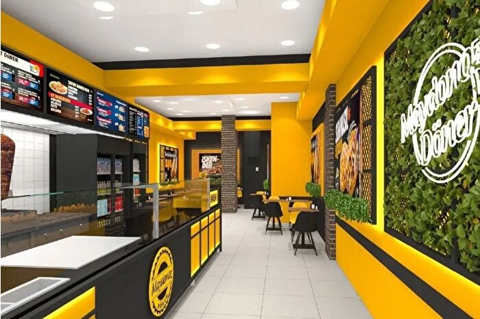 Restoran zinciri Maydonoz Döner'e yönelik operasyonda 32 kişi tutuklandı