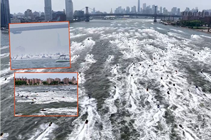 New York'ta düzenlenen etkinliğe yüzlerce jet ski sporcusu katıldı